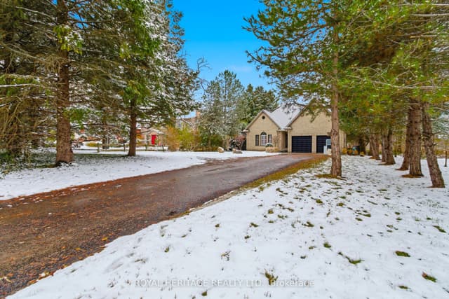 Detached at 1401 Westdel Bourne Street W, London South, ON N6K 4R1