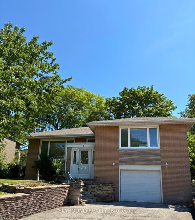 Detached at 9 Caronport Crescent, Toronto, ON M3A 1G9, Toronto C13