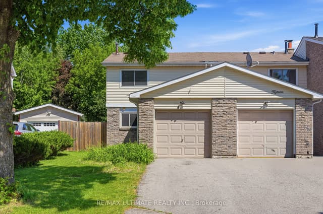 Att/Row/Townhouse at 17 Quantrell Trail, Toronto, ON M1B 1L7, Toronto E11