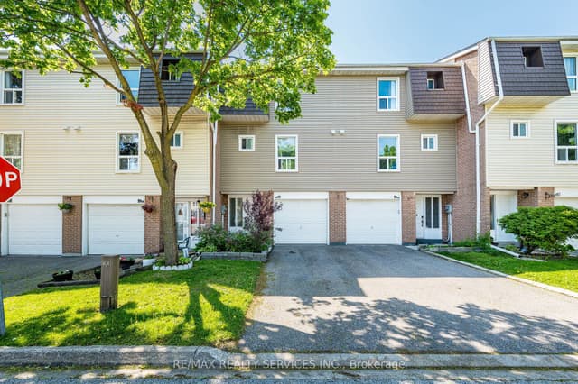 Condo Townhouse at 122 Ellerslie Road 122, Brampton, ON L6T 4C3