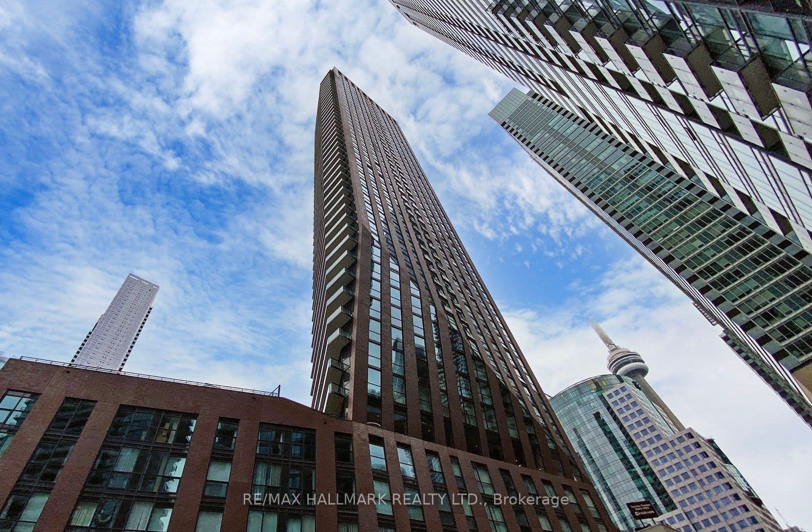 Suite 4505 · Floor 45, Unit 4505 · 99 John St
