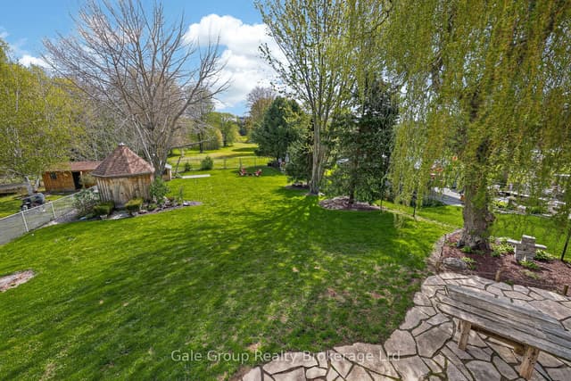 Detached at 89 Lindsay Road, Woodstock, ON N4V 1A8