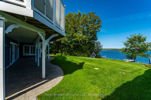 Detached at 192 Gilwood Park Drive, Penetanguishene, ON L9M 1Z6