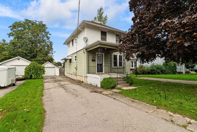 Detached at 163 Brock Street, Goderich, ON N7A 1R4