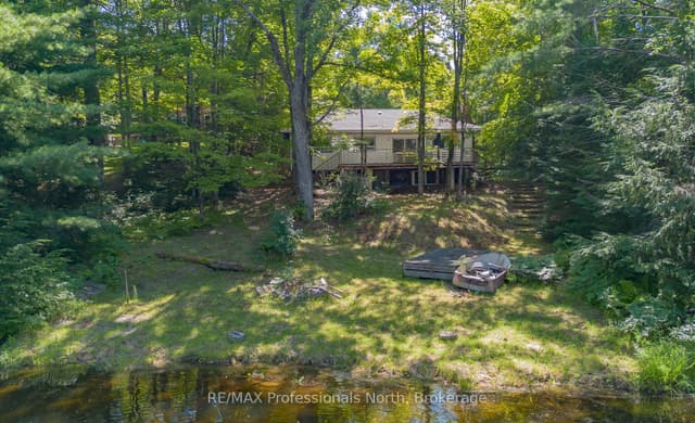 Detached at 1114 River Haven Road N, Bracebridge, ON P1L 1X1
