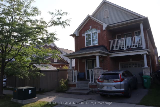 Detached at 28 Dulverton Drive, Brampton, ON L7A 0P3