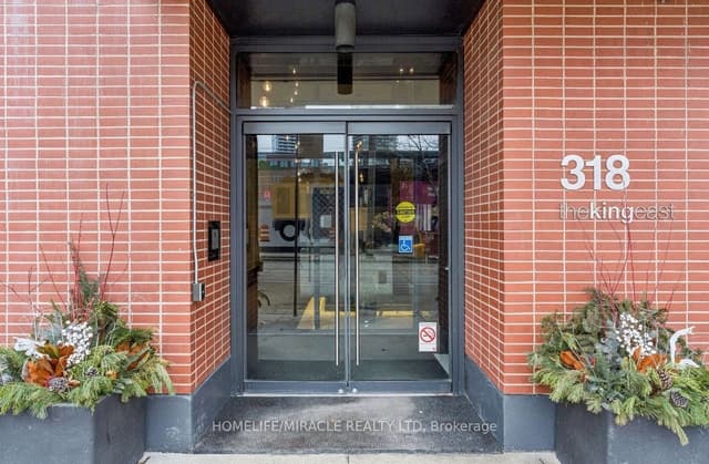 Condo Apartment at 318 King Street E 207, Toronto, ON M5A 1C1, Toronto C08