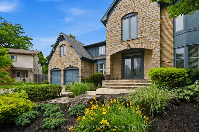 Detached at 81 Flanders Drive, Hamilton, ON L8B 0G6