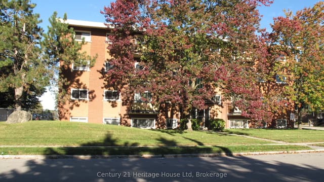 Multiplex at 16 Brant Avenue #9, Guelph, ON N1E 1E7