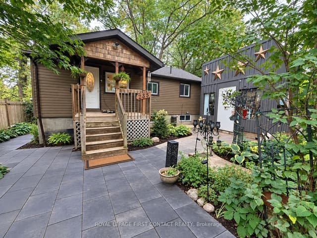 Detached at 235 SUNNIDALE Road S, Wasaga Beach, ON L9Z 2T4