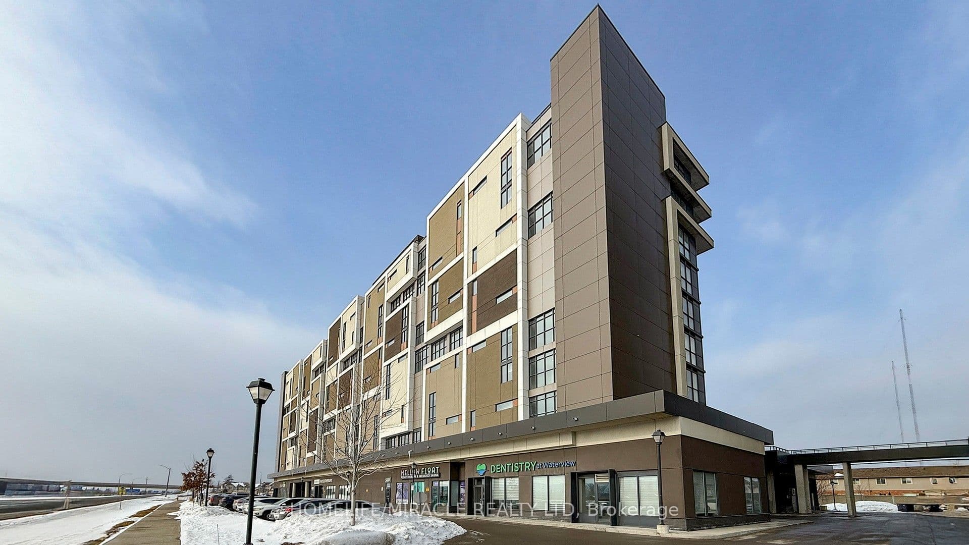 Suite 607 · Floor 6, Unit 607 · 560 North Service Rd