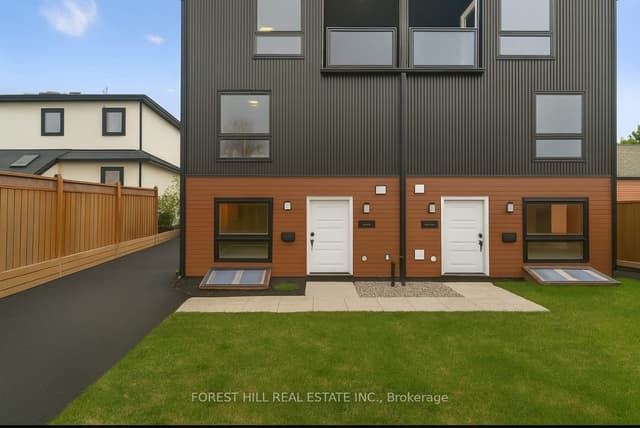 Att/Row/Townhouse at 12 SMALLWOOD Drive A, Toronto, ON M3M 1T8, Toronto W05