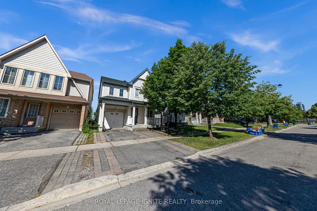 Detached at 2395 Winlord Place, Oshawa, ON L1L 0B9