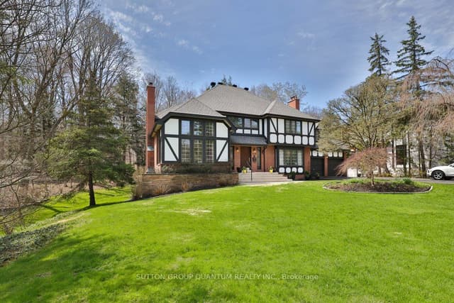 Detached at 670 Meadow Wood Road, Mississauga, ON L5J 2S6