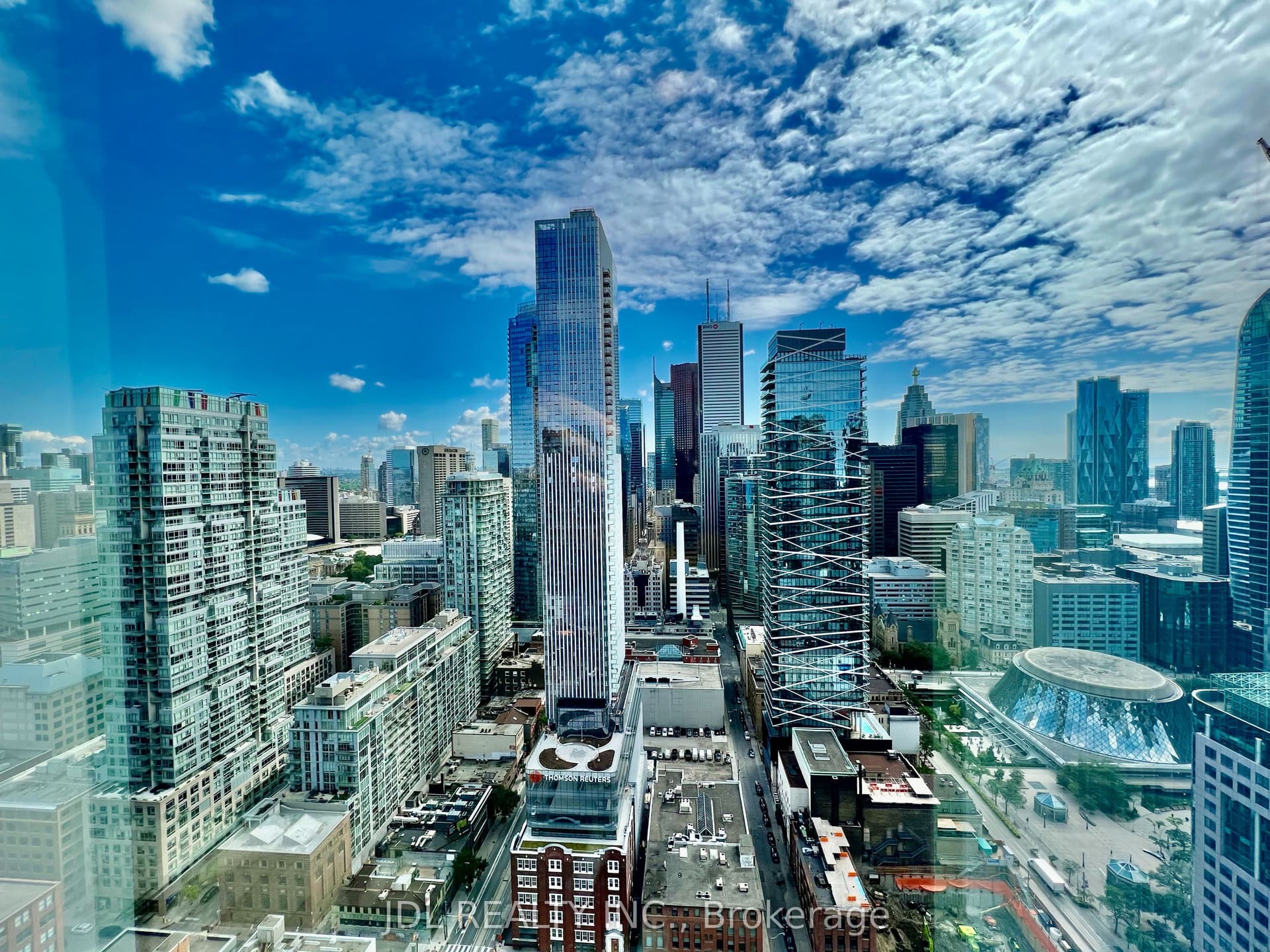 Suite 3709 · Floor 37, Unit 3709 · 99 John St