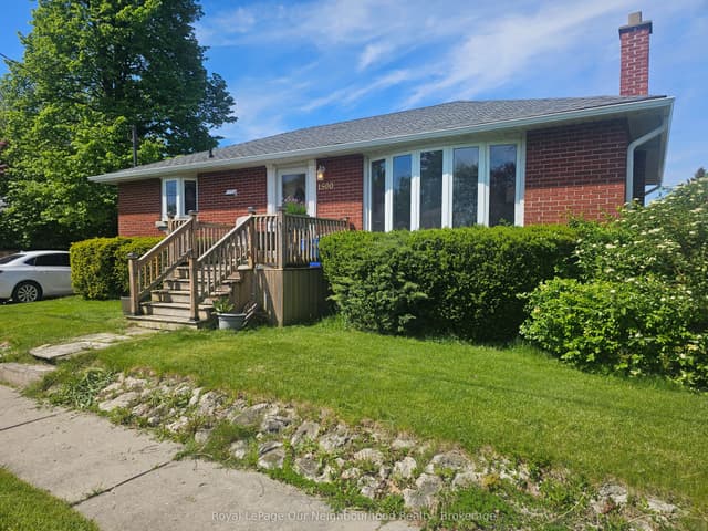 Detached at 1500 Lakeside Street, Oshawa, ON L1J 3Y3