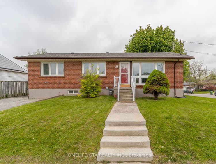 8 Laxford Avenue