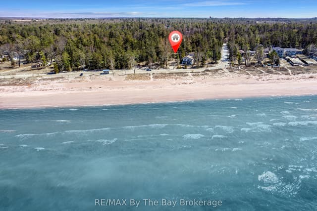 Detached at 278 Coastline Drive, Wasaga Beach, ON L9Z 2M4