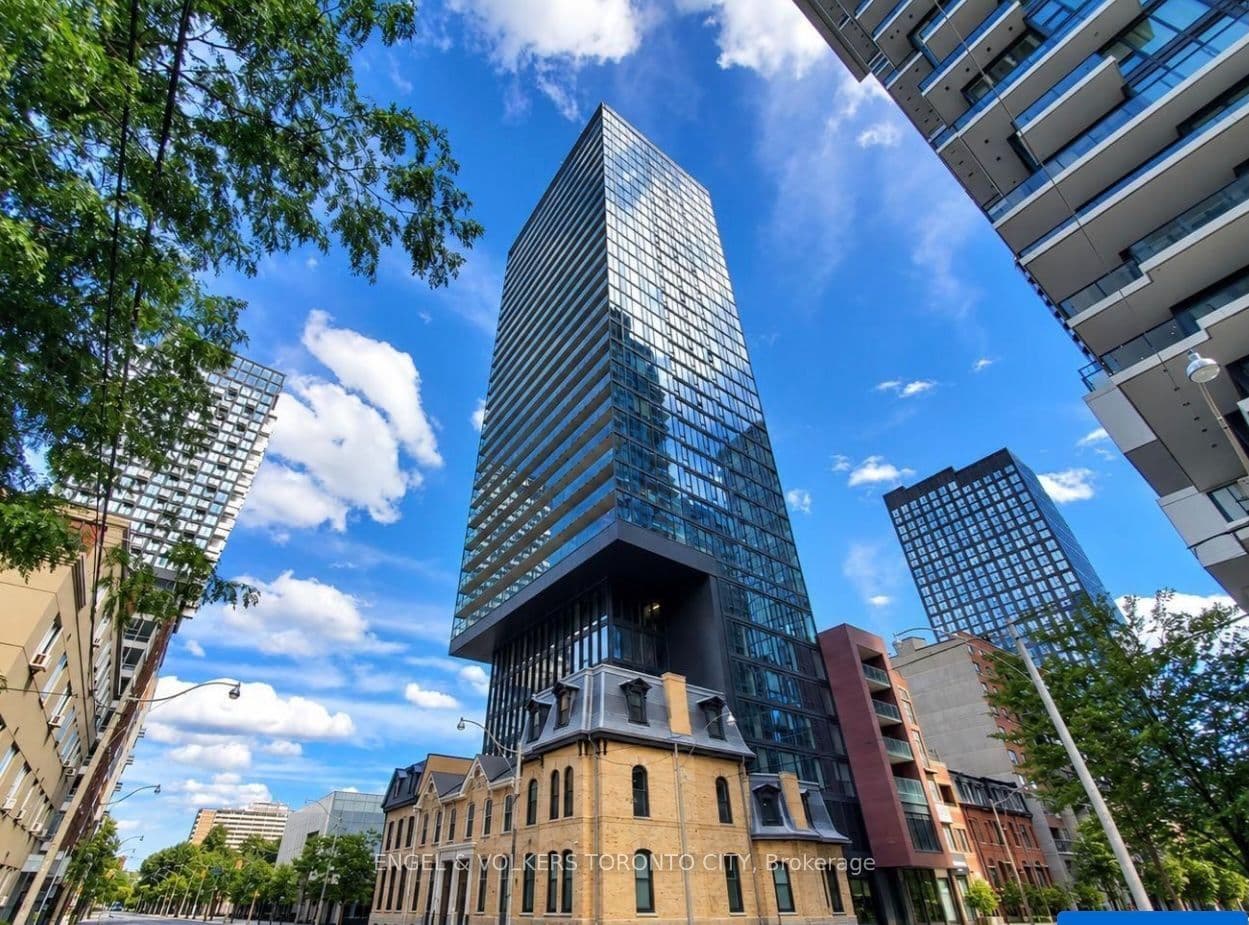 Suite 604 · Floor 6, Unit 604 · 47 Mutual St