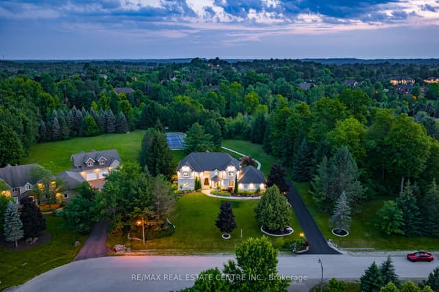Detached at 11135 Menzies Court, Milton, ON L0P 1B0