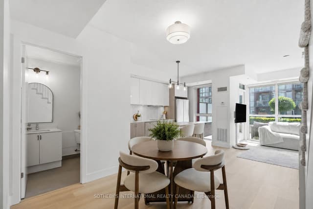 Condo Apartment at 5230 Dundas Street A201, Burlington, ON L7L 0J5