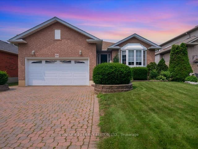Detached at 896 Sundance Circle, Oshawa, ON L1J 8P1
