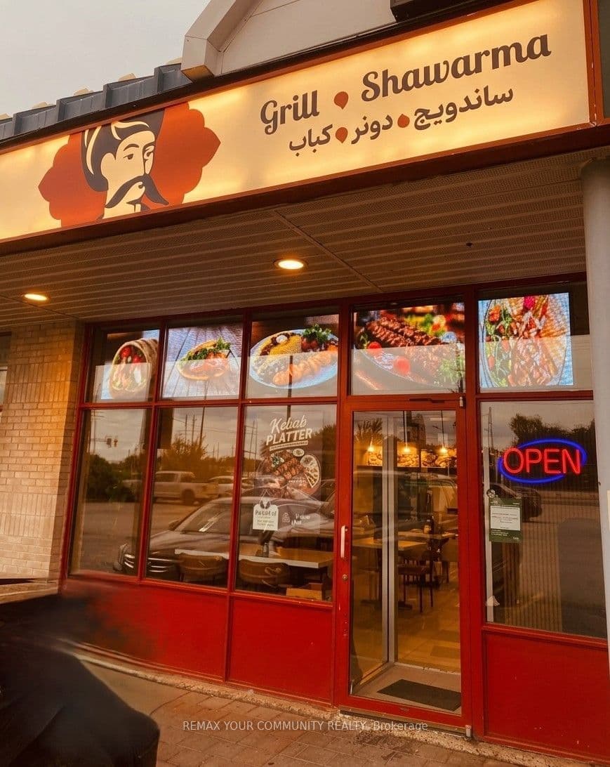 Unit 7, Unit 7 · 1470 Centre St