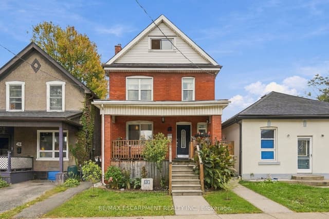 Detached at 32 Oak Avenue, Hamilton, ON L8L 5M8