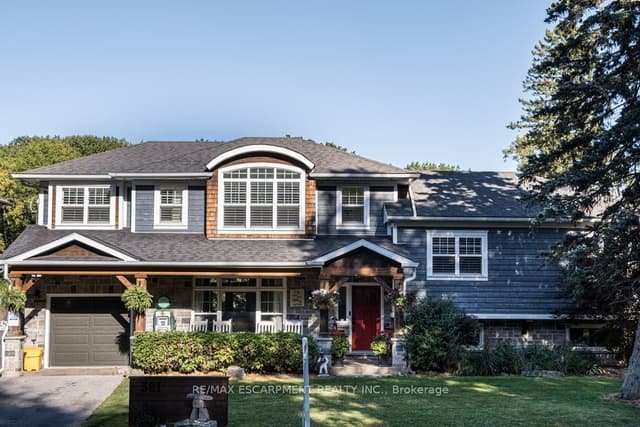 Detached at 381 Woodworth Court, Hamilton, ON L9G 2N2