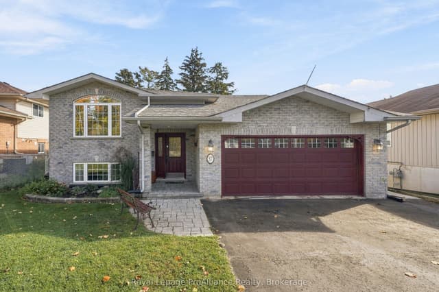 Detached at 37 Reid Street, Quinte West, ON K8V 5V8
