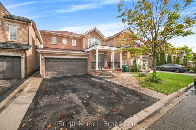 Detached at 21 Amboise Crescent, Brampton, ON L7A 3H2