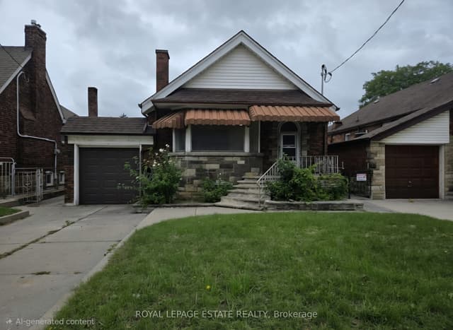 Detached at 839 Coxwell Avenue Main, Toronto, ON M4C 3E8, Toronto E03