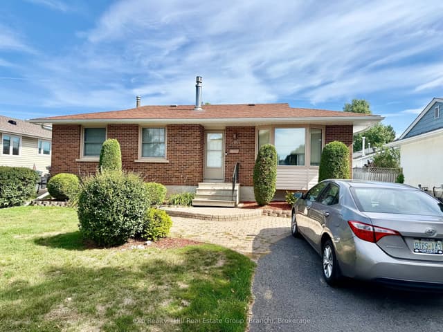 Detached at 508 Cambrian Crescent, Thunder Bay, ON P7C 5B9