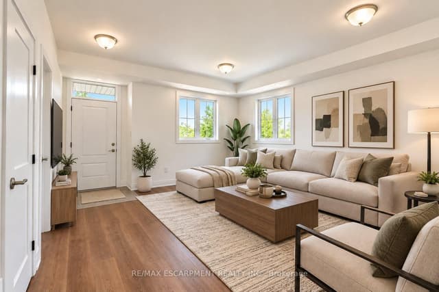 Att/Row/Townhouse at 86 Poulette Street 1, Hamilton, ON L8P 4E2