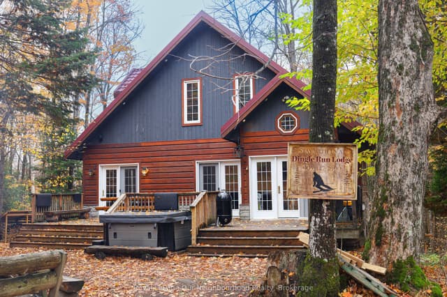 Detached at 1040 Ski Ridge Trail, Dysart et al, ON K0M 1M0