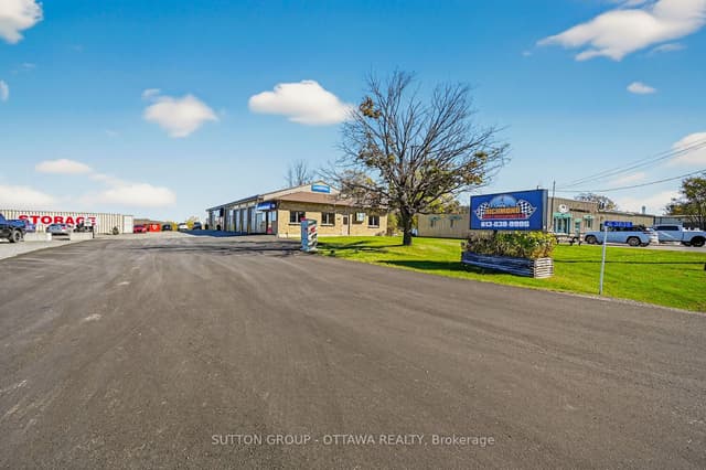 Commercial Retail at 3835 McBean Street, Stittsville - Munster - Richmond, ON K0A 2Z0