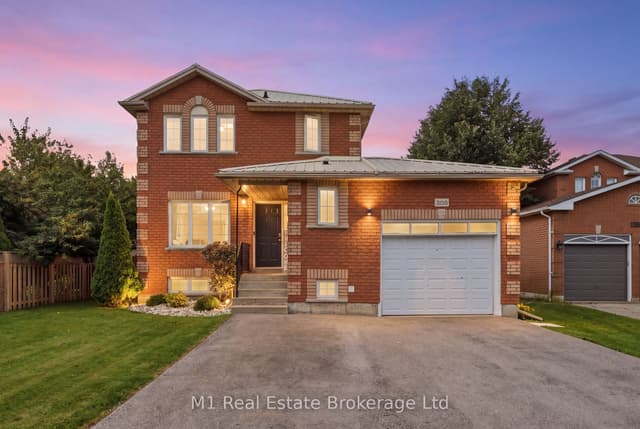 Detached at 308 Daniel Crescent, Centre Wellington, ON N0B 1S0