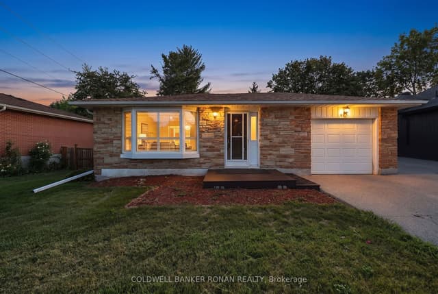 Detached at 43 Alexander Street, New Tecumseth, ON L0G 1W0