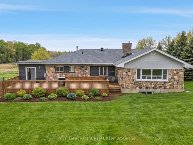 Detached at 241 Bellevue Drive, Quinte West, ON K8N 4Z5