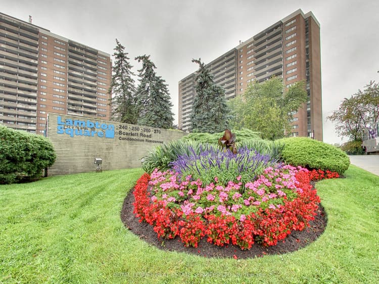 240 Scarlett Road