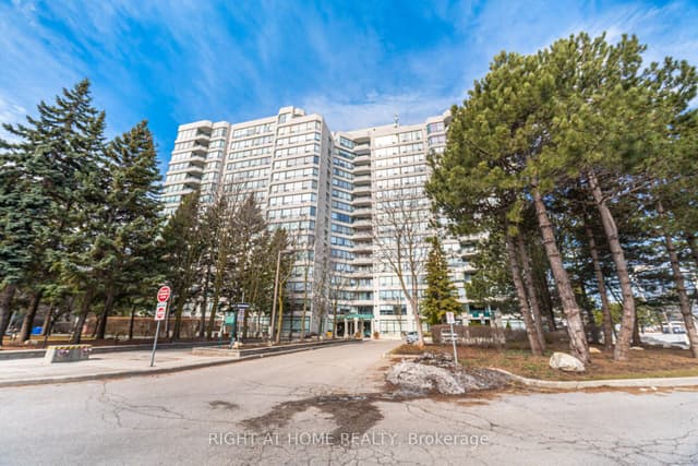 Condo Apartment at 120 Promenade Circle 711, Vaughan, ON L4J 7W9