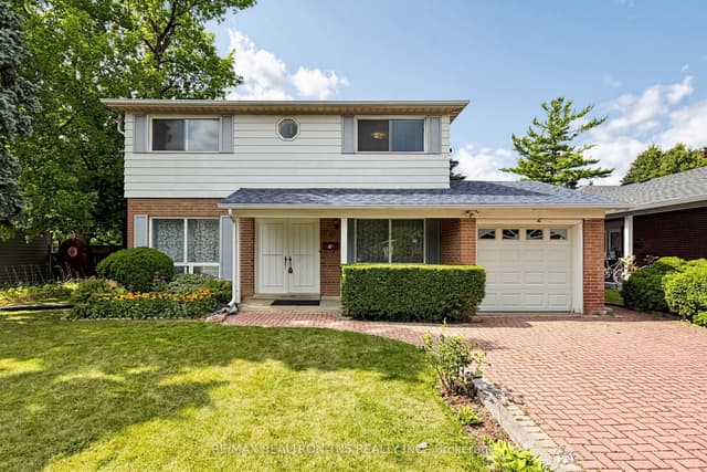 Detached at 18 Lisburn Crescent, Toronto, ON M2J 2Z5, Toronto C15