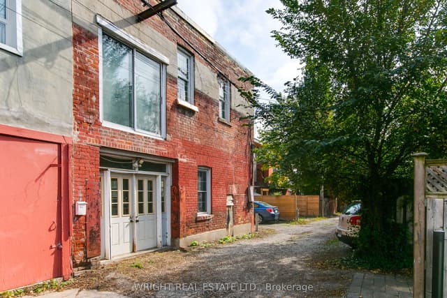 Semi-Detached at 105 Major Street Rear, Toronto, ON M5S 2K9, Toronto C01