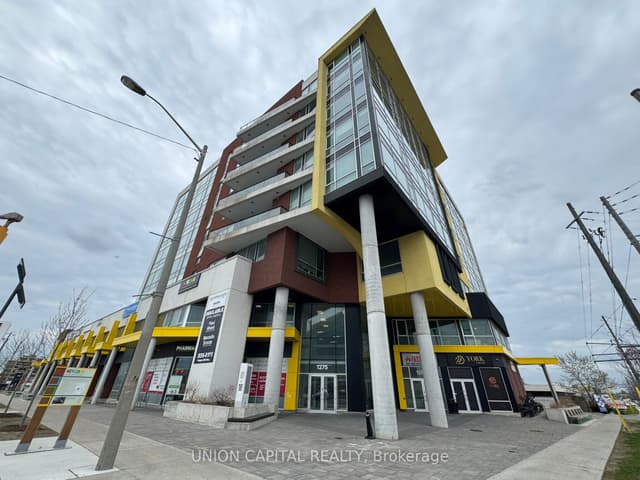 Office at 1275 Finch Avenue W 504, Toronto, ON M3J 0L5, Toronto W05