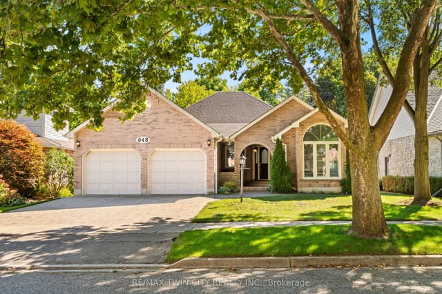 Detached at 648 Bayhampton Crescent, Waterloo, ON N2K 3P1