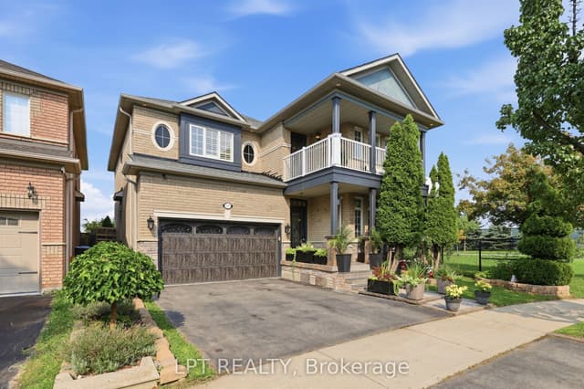 Detached at 3533 Jorie Crescent, Mississauga, ON L5M 7G6