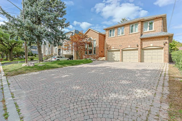 Detached at 252 Dunview Avenue N, Toronto, ON M2N 4J2, Toronto C14