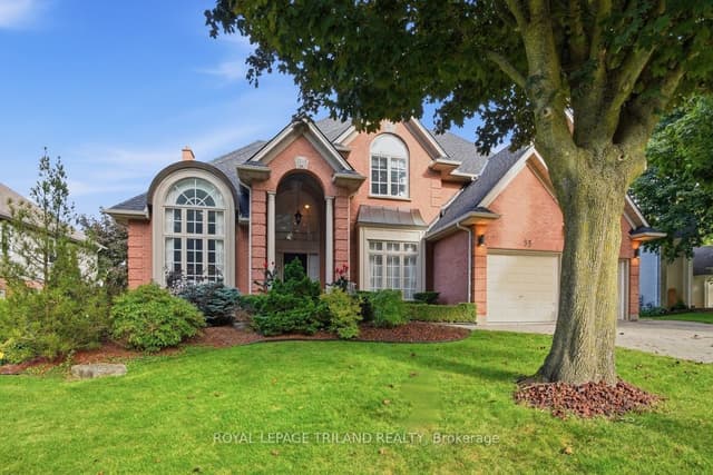 Detached at 35 Butternut Grove, London South, ON N6K 4J4