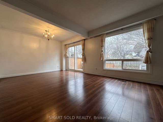 Semi-Detached at 117 Micmac Crescent, Toronto, ON M2H 2K1, Toronto C15