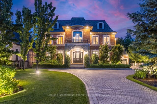Detached at 7 Maryvale Crescent, Richmond Hill, ON L4C 6P6